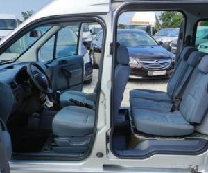 ford-transit-connect-auto180k